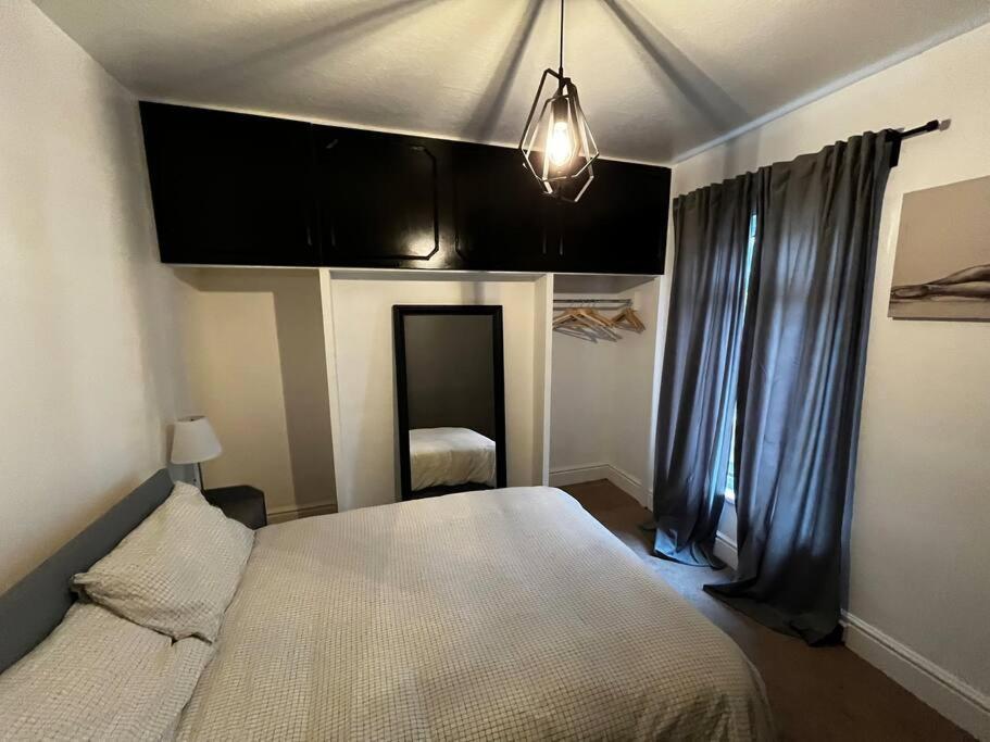 Cityscape-cosy House By Anfield